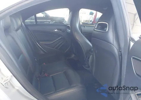 2014 Mercedes-Benz Cla 250 z USA, uszkodzony, nr VIN WDDSJ4EB5EN045877